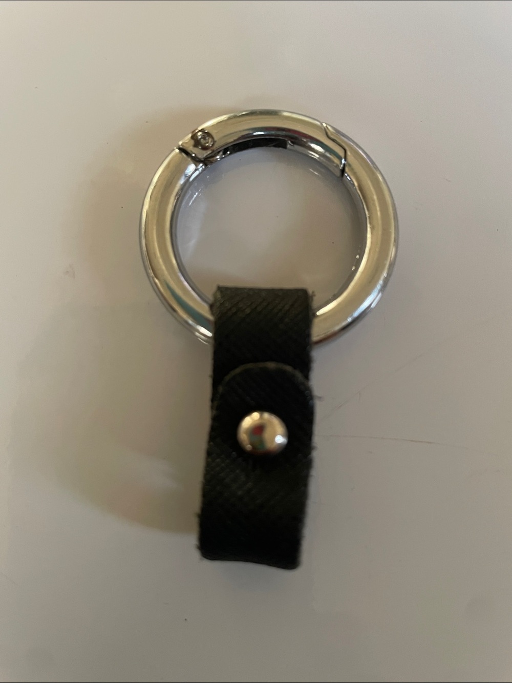 Black Leather Loop Key Ring with Silver Hardware - Unbranded